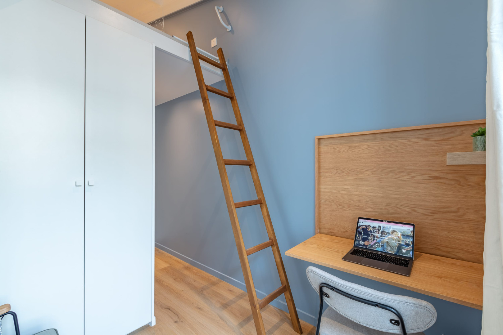 
                                                Location
                                                 Appartement - Chambre 8.5m² - Paris - 1124€/mois CC