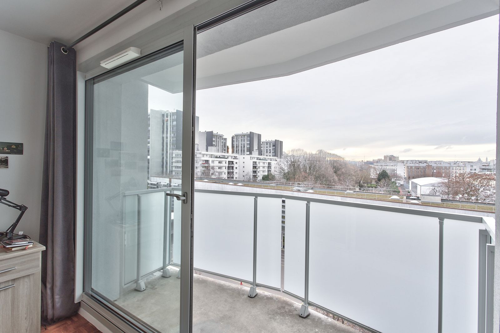 
                                                Location
                                                 Appartement - Chambre 8.5m² - Paris - 1124€/mois CC