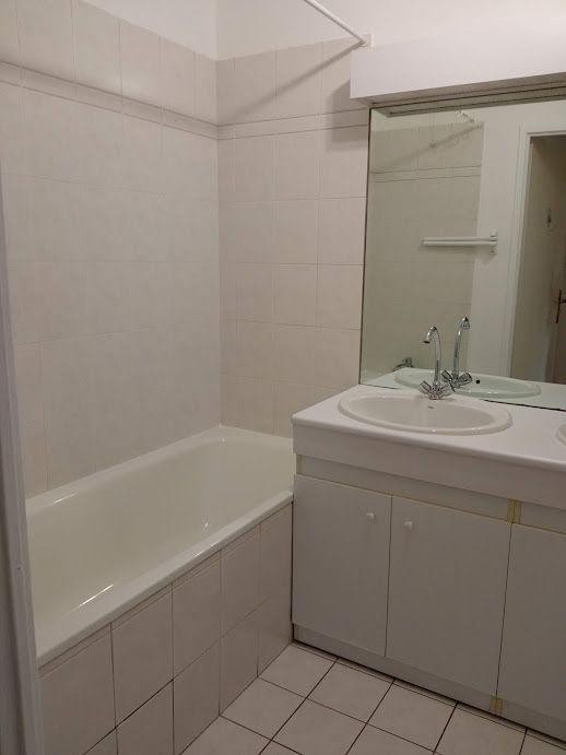 
                                                Location
                                                 Appartement claire