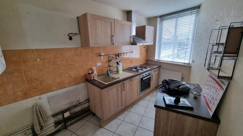 
                                                Location
                                                 Appartement clermont centre et parking