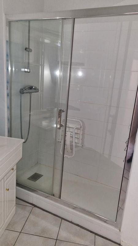 
                                                Location
                                                 Appartement clermont centre et parking