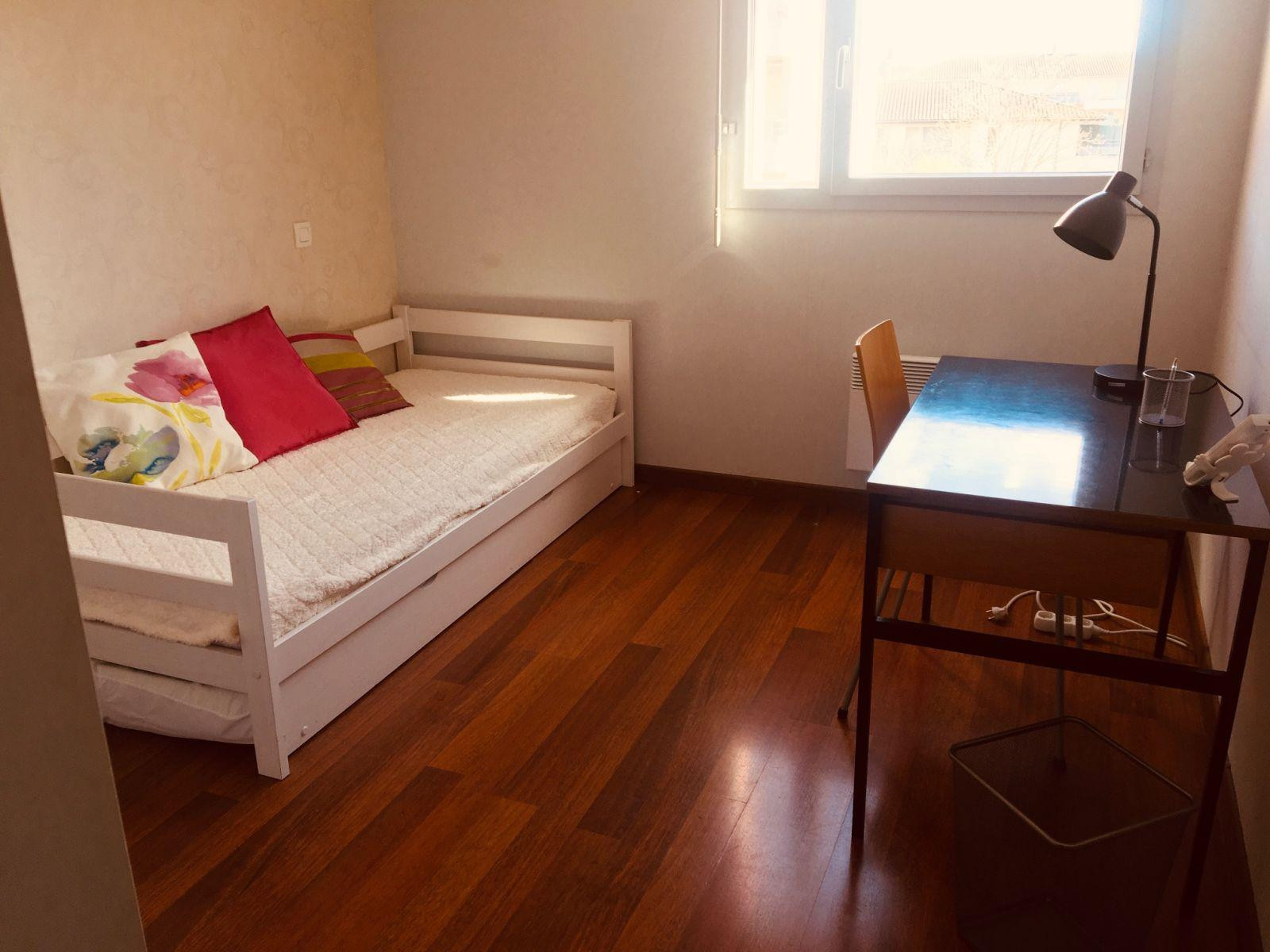 
                                                Location
                                                 Appartement - CLIM - Calme lumineux