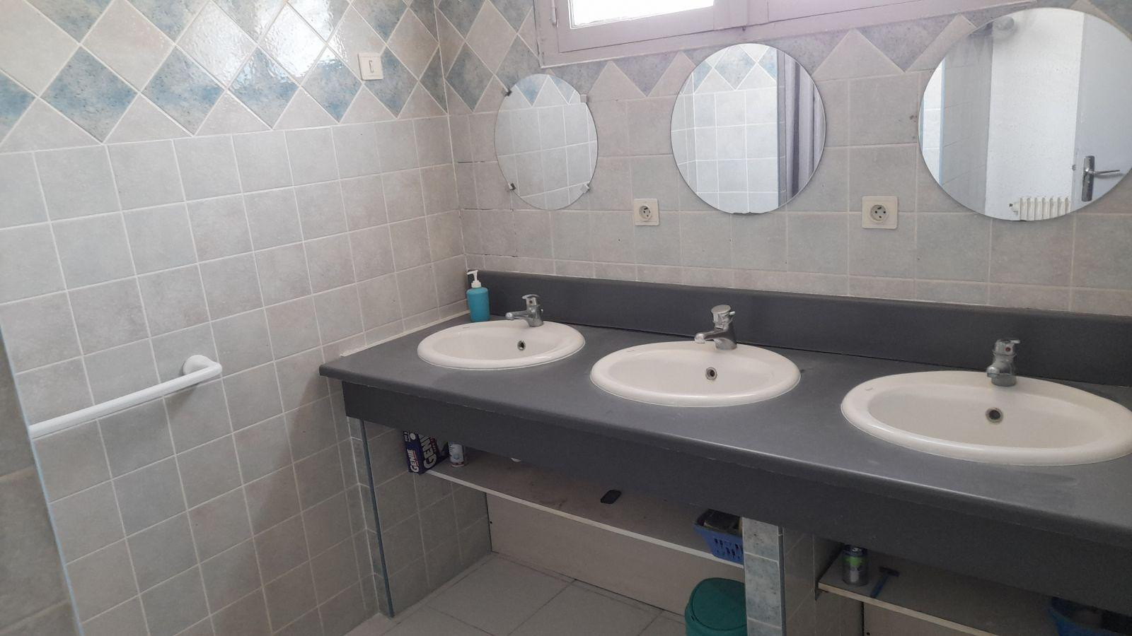 
                                                Location
                                                 APPARTEMENT  colocation 2 chambres