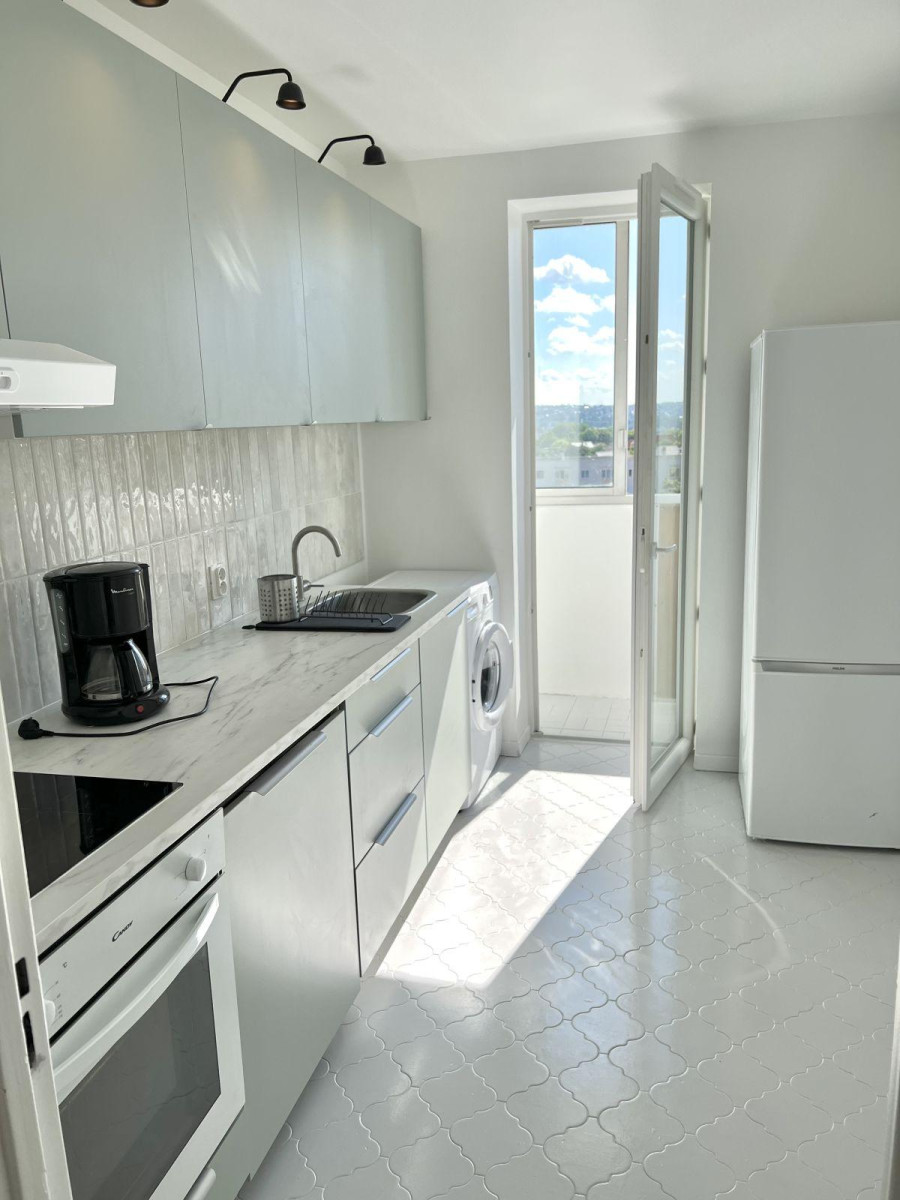 
                                                Colocation
                                                 Appartement colocation lumineux Créteil