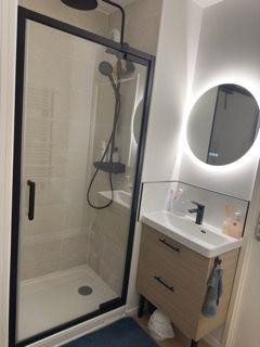 
                                                Location
                                                 Appartement cosy et chic