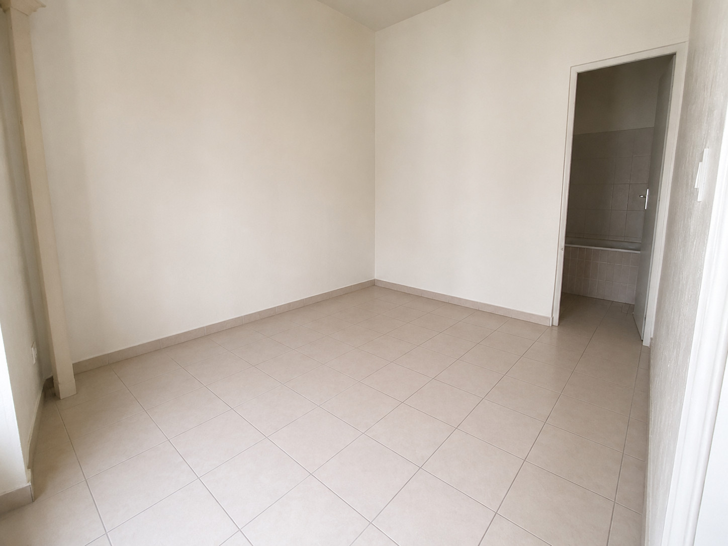 
                                                Vente
                                                 Appartement  cosy et lumineux - 41m2 - Lyon 7
