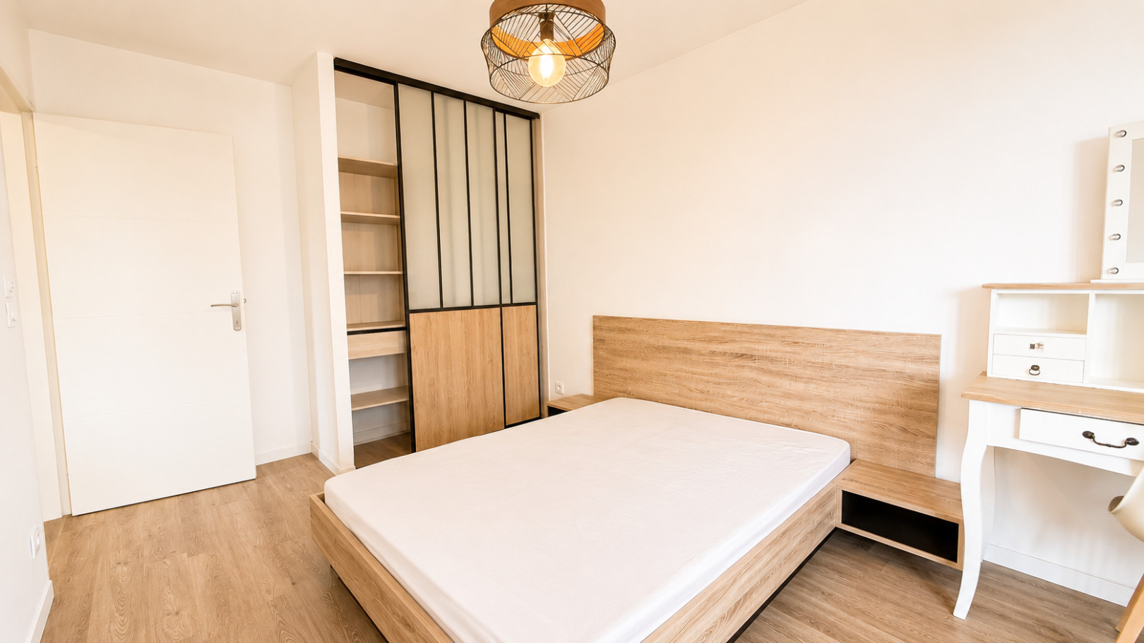 
                                                Vente
                                                 Appartement cosy et lumineux