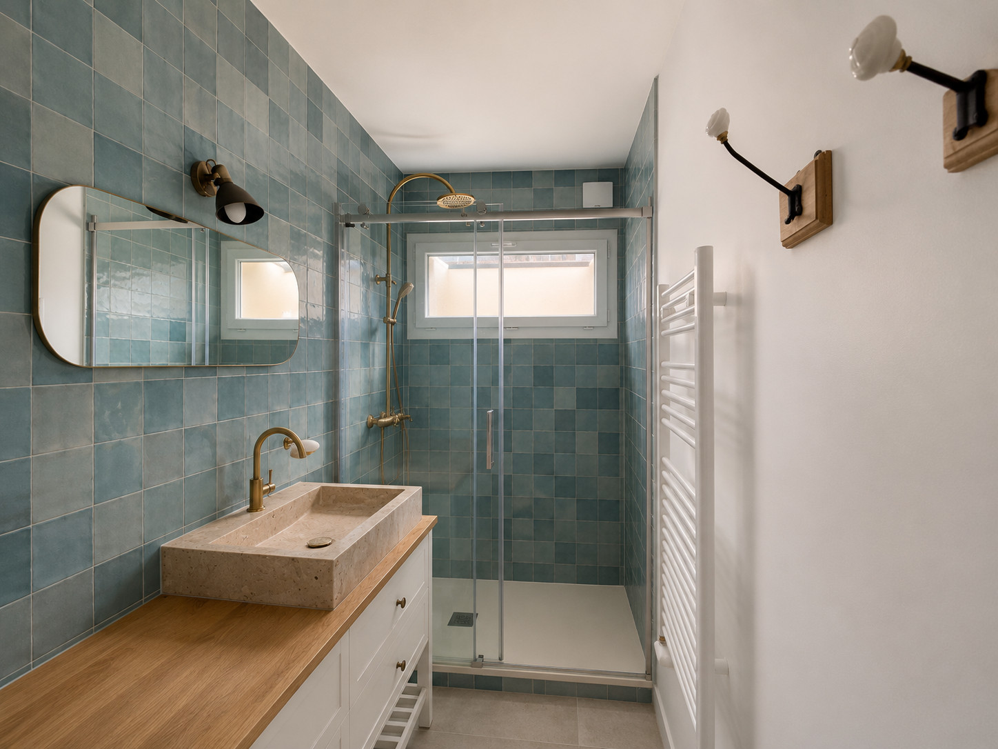 
                                                Vente
                                                 Appartement traversant et lumineux