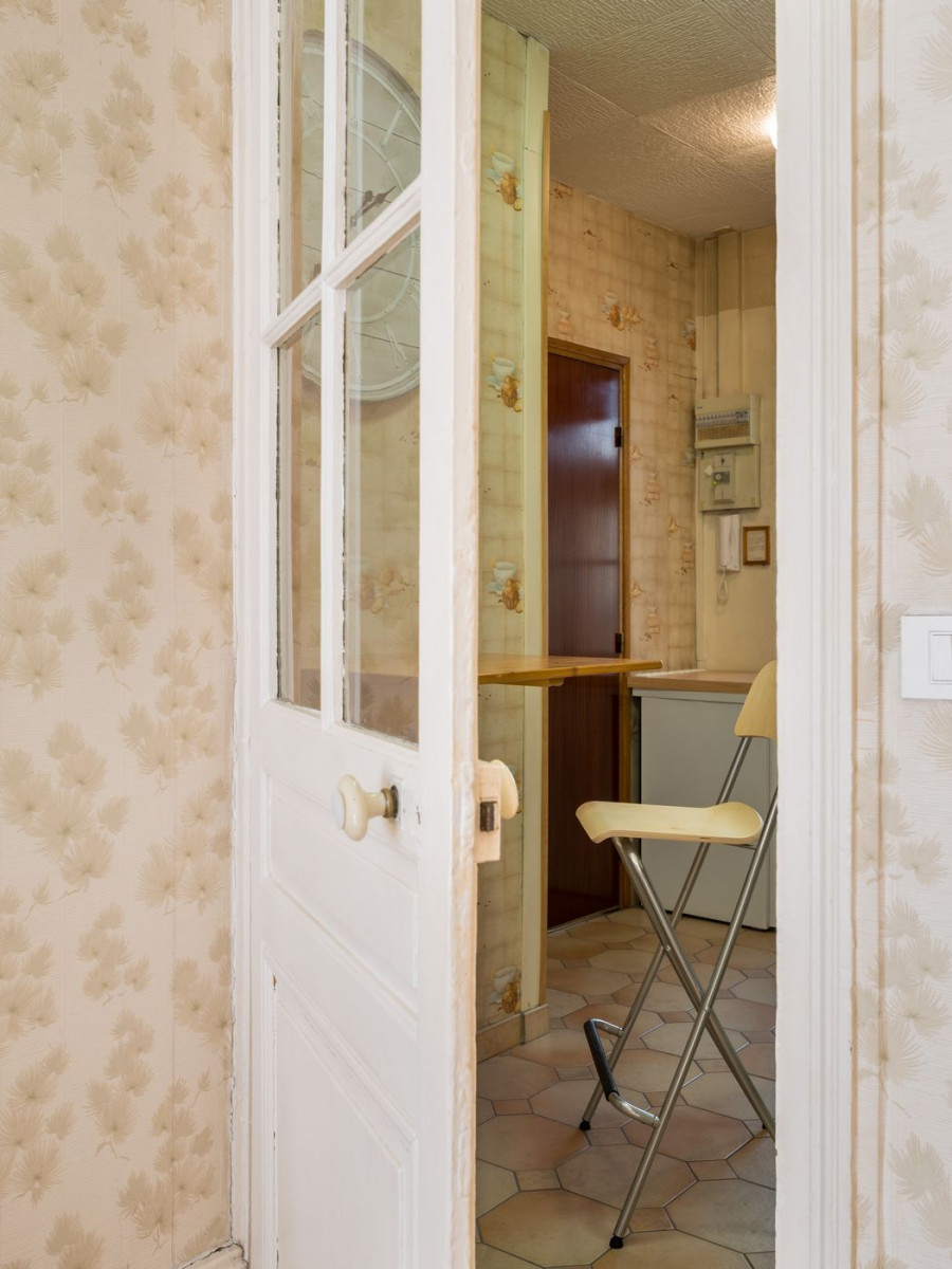 
                                                Vente
                                                 Appartement cosy et lumineux • dans bel immeuble • très proche Universités • Lyon 7