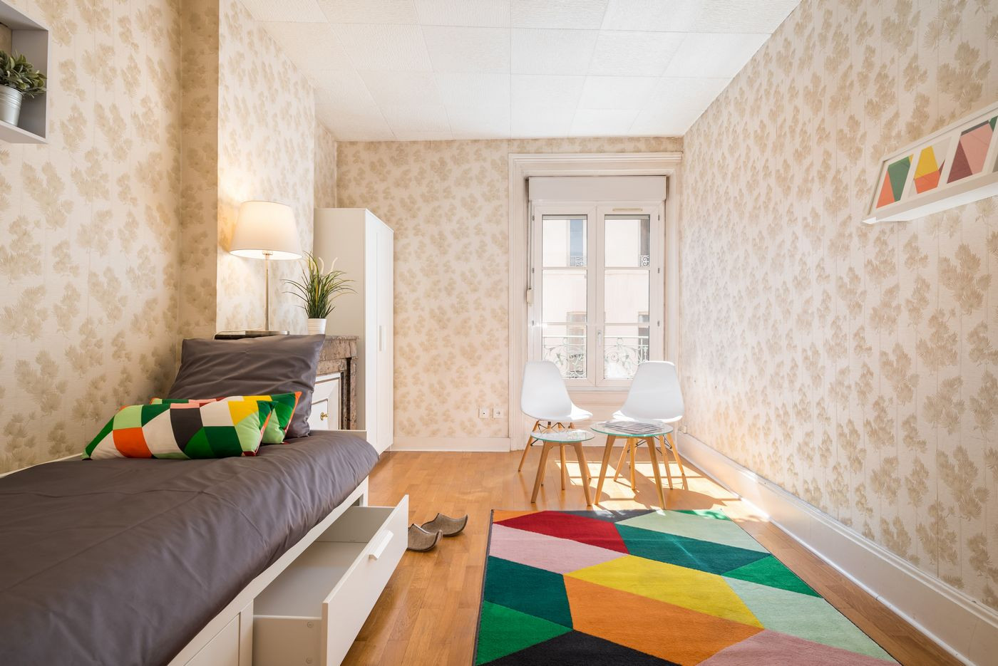 
                                                Vente
                                                 Appartement cosy et lumineux • dans bel immeuble • très proche Universités • Lyon 7