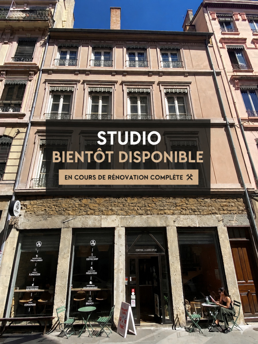 
                                                Vente
                                                 Appartement cosy et lumineux • dans bel immeuble • très proche Universités • Lyon 7