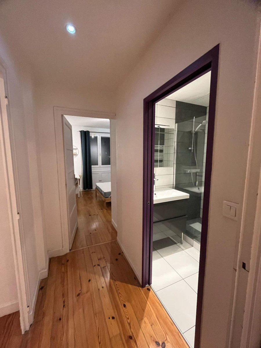 
                                                Location
                                                 Appartement Cosy - Idéal colocation