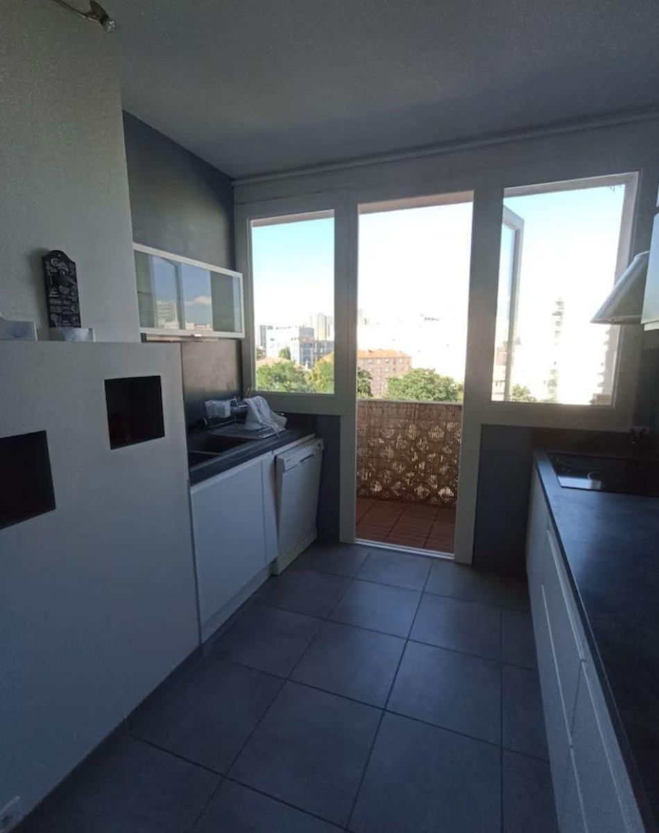 
                                                Location
                                                 Appartement Cosy - Idéal colocation