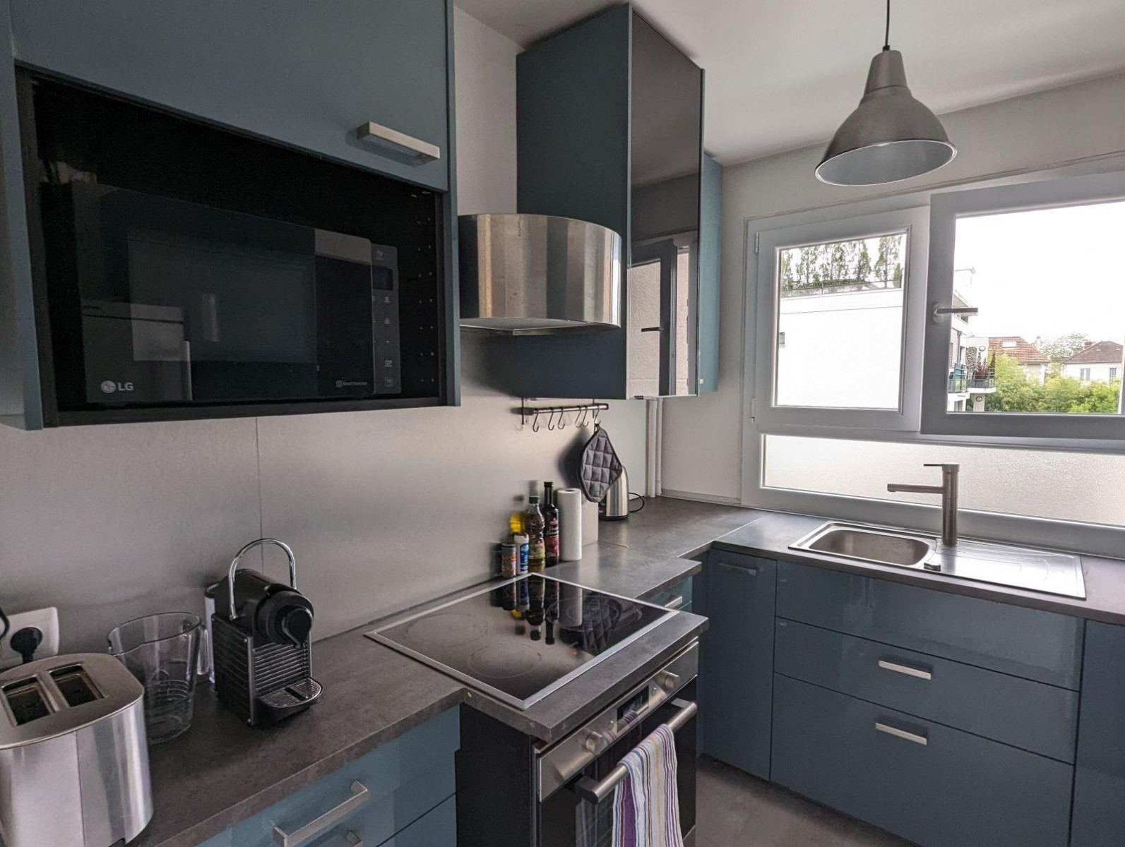 
                                                Location
                                                 Appartement cosy proche RER