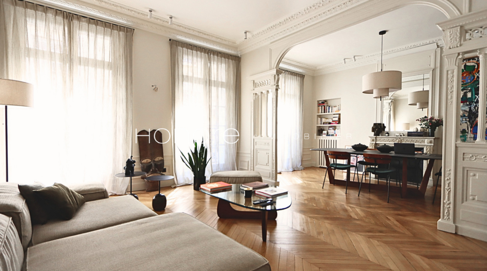 
                                                Location
                                                 APPARTEMENT D’EXCEPTION – 3 CHAMBRES – MUETTE OCDE