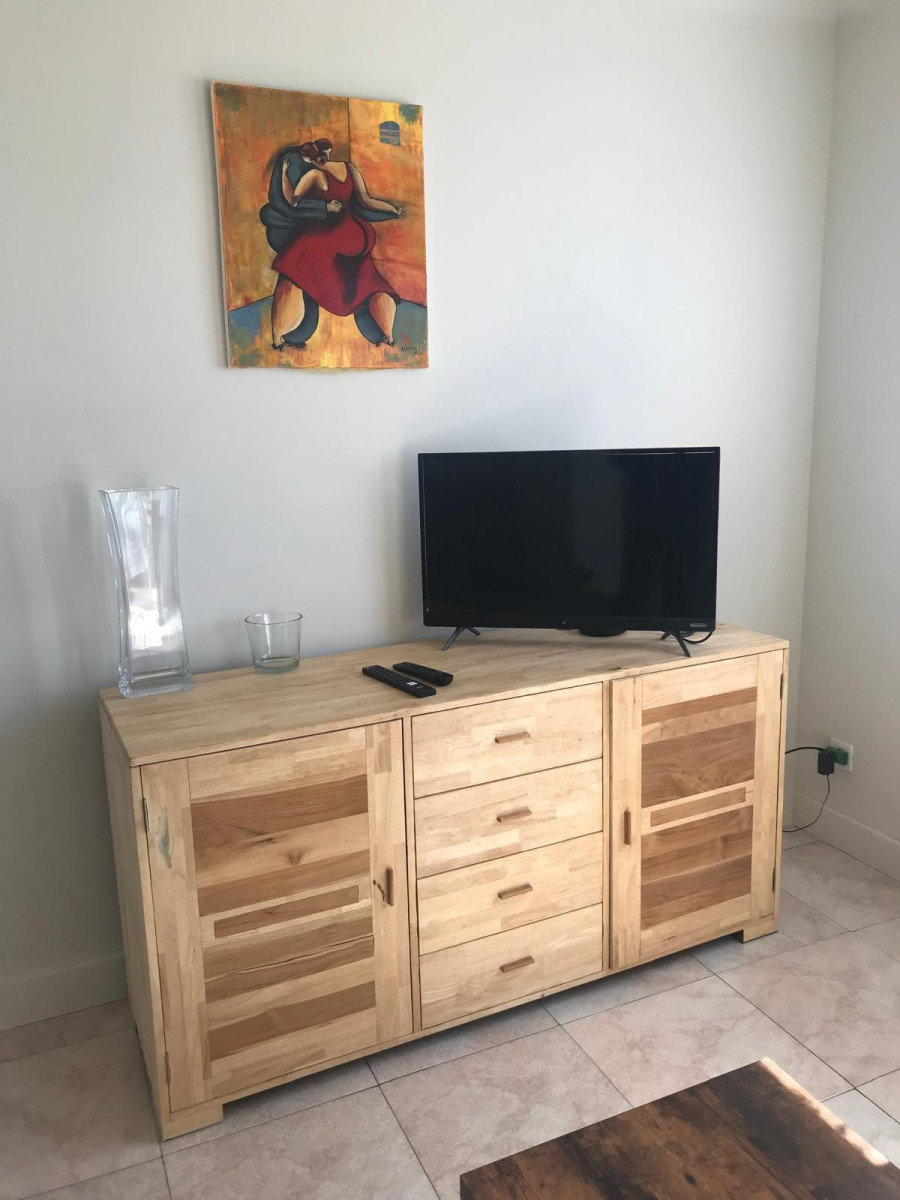 
                                                Location
                                                 Appartement danc Parc privé