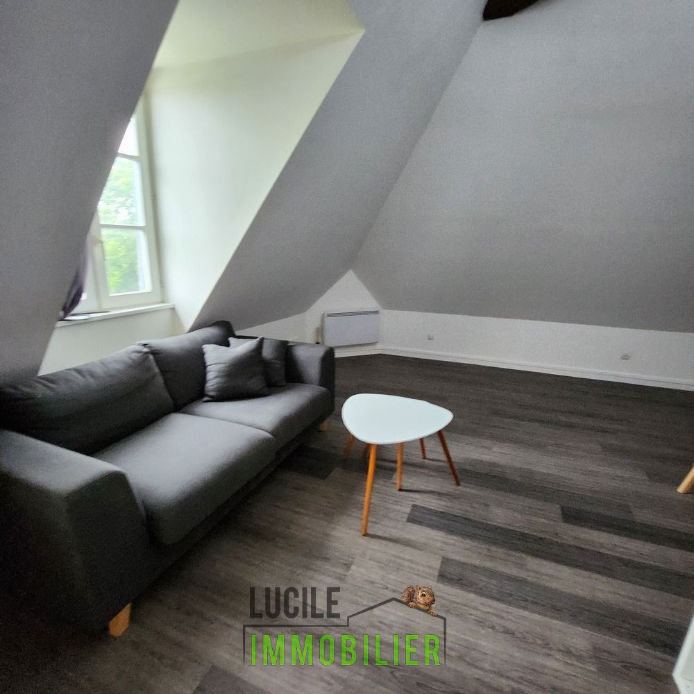 
                                                Location
                                                 Appartement dans ancien hôtel T2 meublé