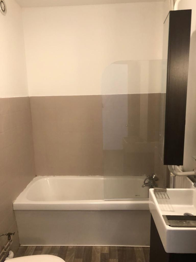 
                                                Location
                                                 APPARTEMENT DANS RESIDENCE SECURISEE VUE DEGAGEE