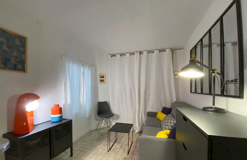 
                                                Location
                                                 appartement de 15m² avec 1 pièce et 1 chambre