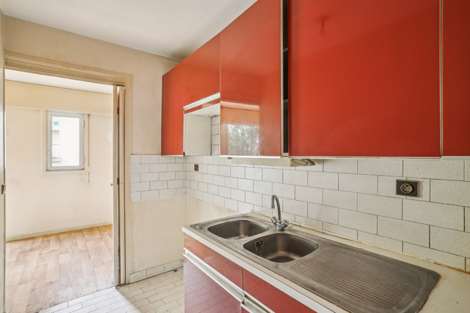 
                                                Vente
                                                 Appartement de 2 pièces avec balcon - Paris 5ème