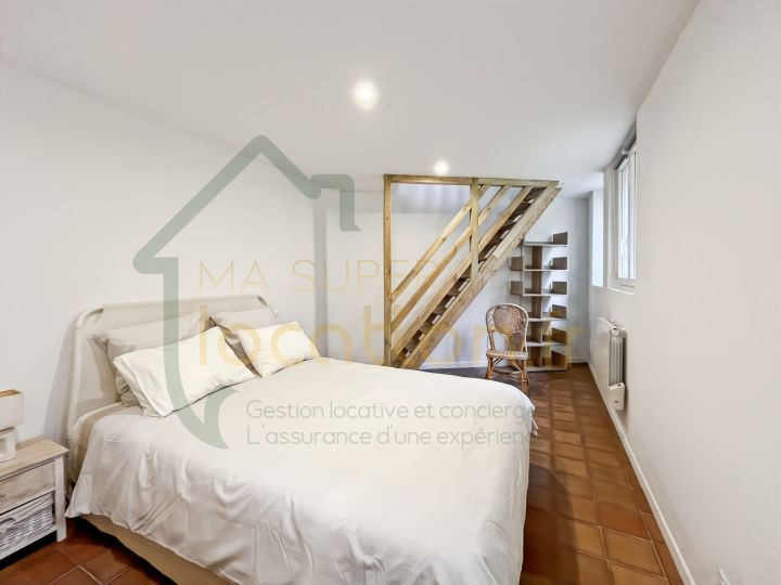 
                                                Location
                                                 Appartement de 2 pièces en duplex meublé de 36 m² - Lumineux et Calme en Centre-Ville