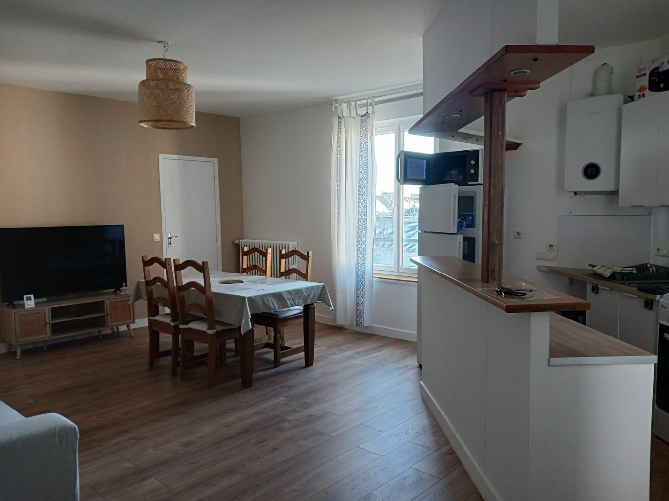 
                                                Location
                                                 Appartement  de 2 pièces et 44 m²