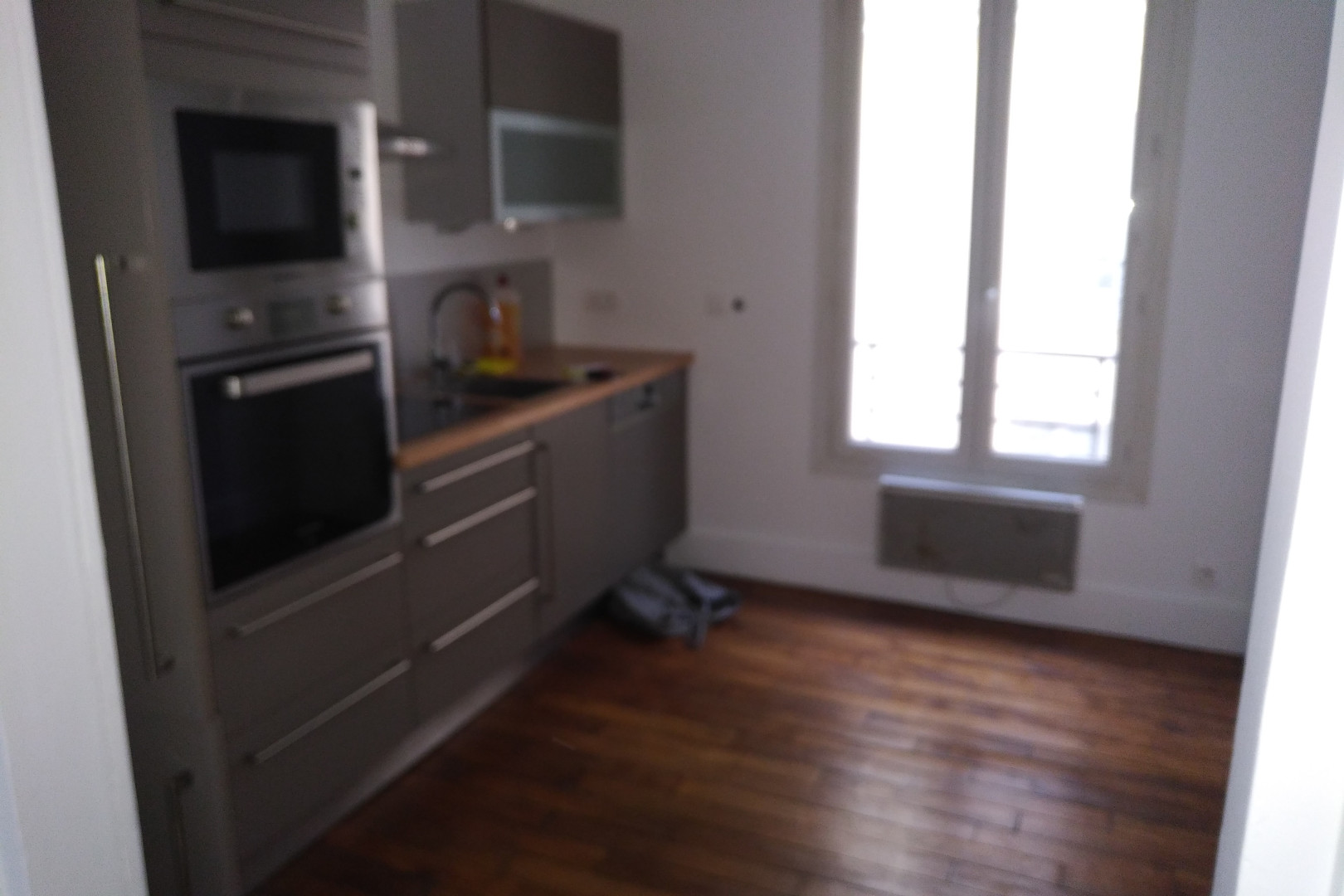 
                                                Location
                                                 Appartement de 2 pièces meublé à louer Paris 9