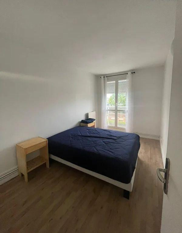 
                                                Location
                                                 Appartement de 3 Pièces 66m² en excellent état