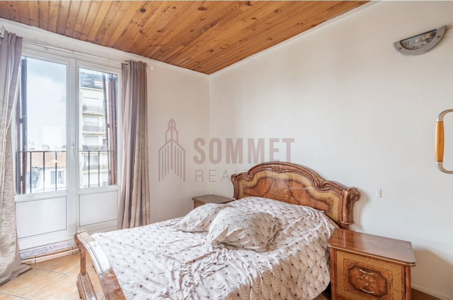 
                                                Vente
                                                 Appartement de 3 pièces de 67 m² OCCUPÉ