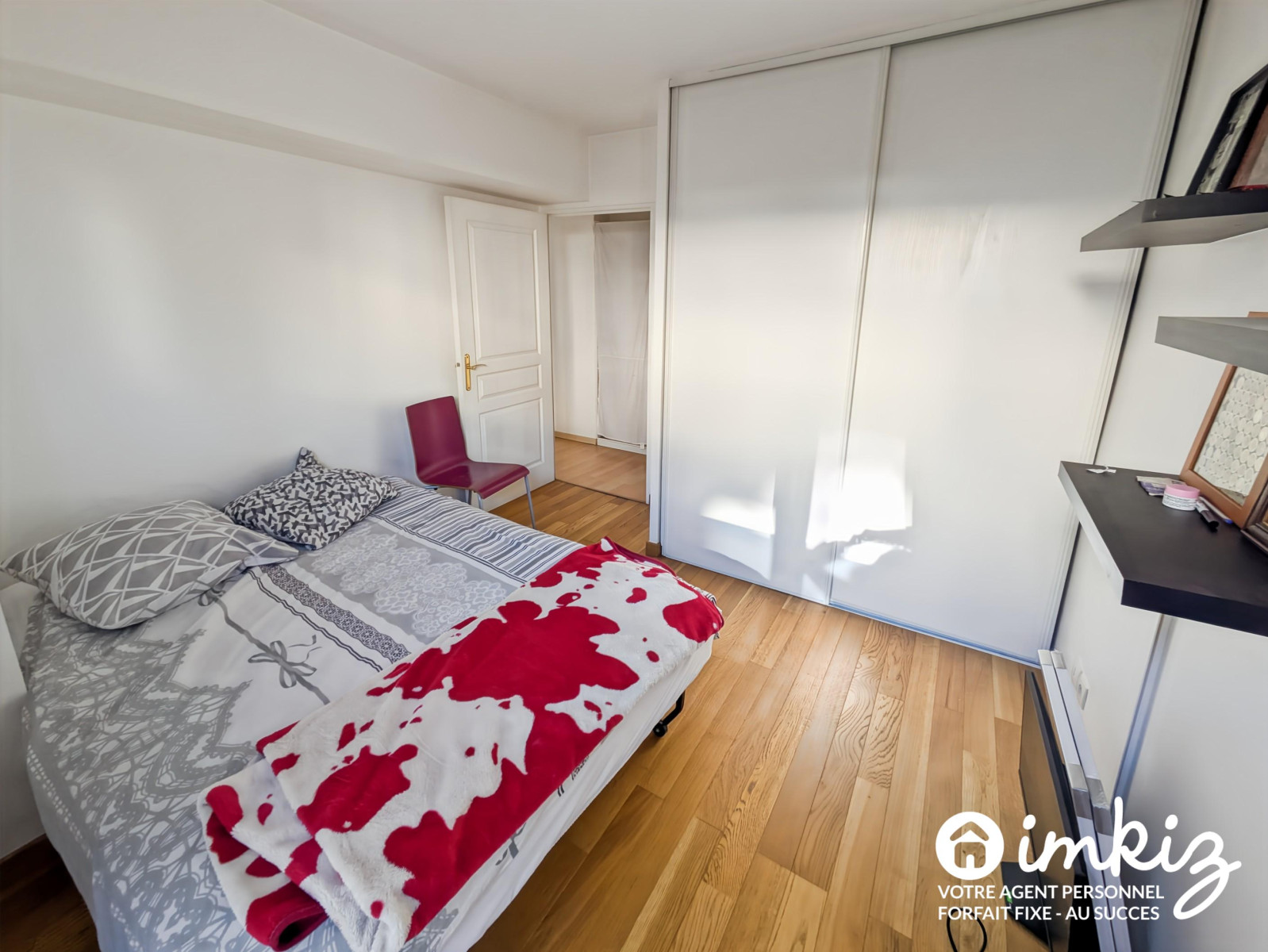 
                                                Vente
                                                 Appartement de 46 m² avec cave et parking