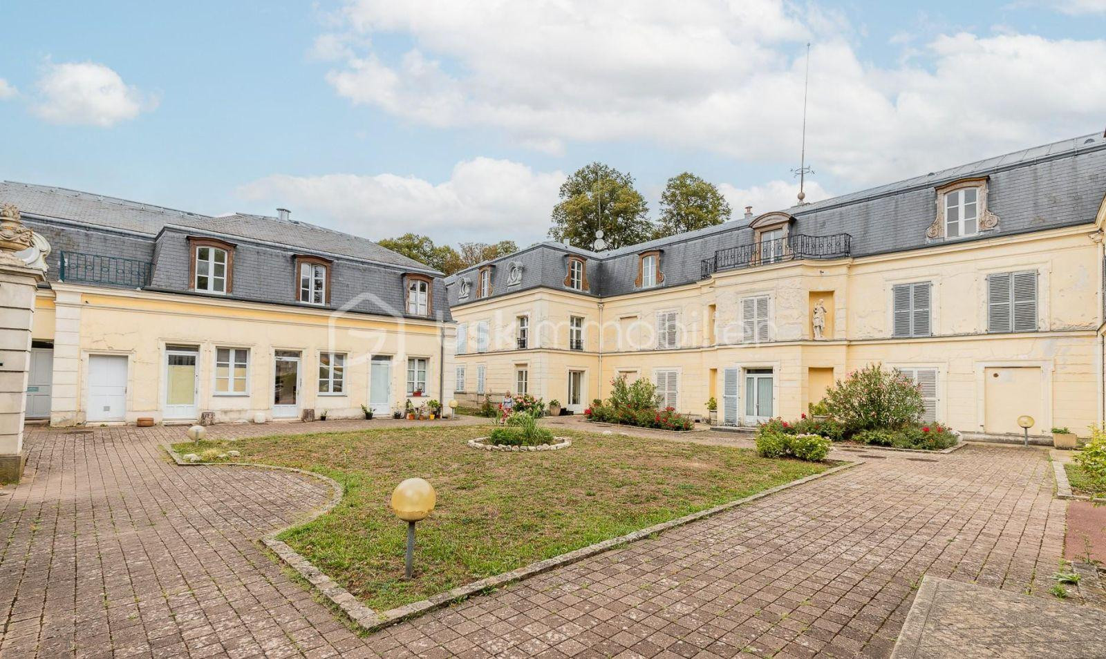 
                                                Location
                                                 Appartement de 48,01 m² à Ris-Orangis