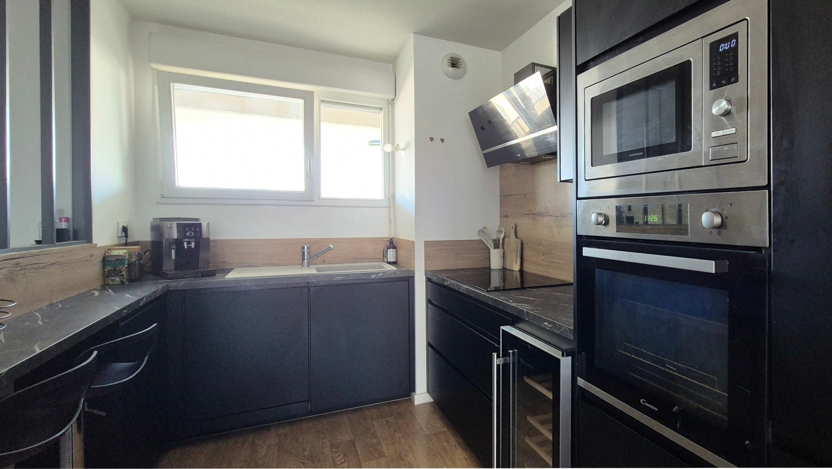 
                                                Vente
                                                 Appartement de 62.25 m² + balcon + garage