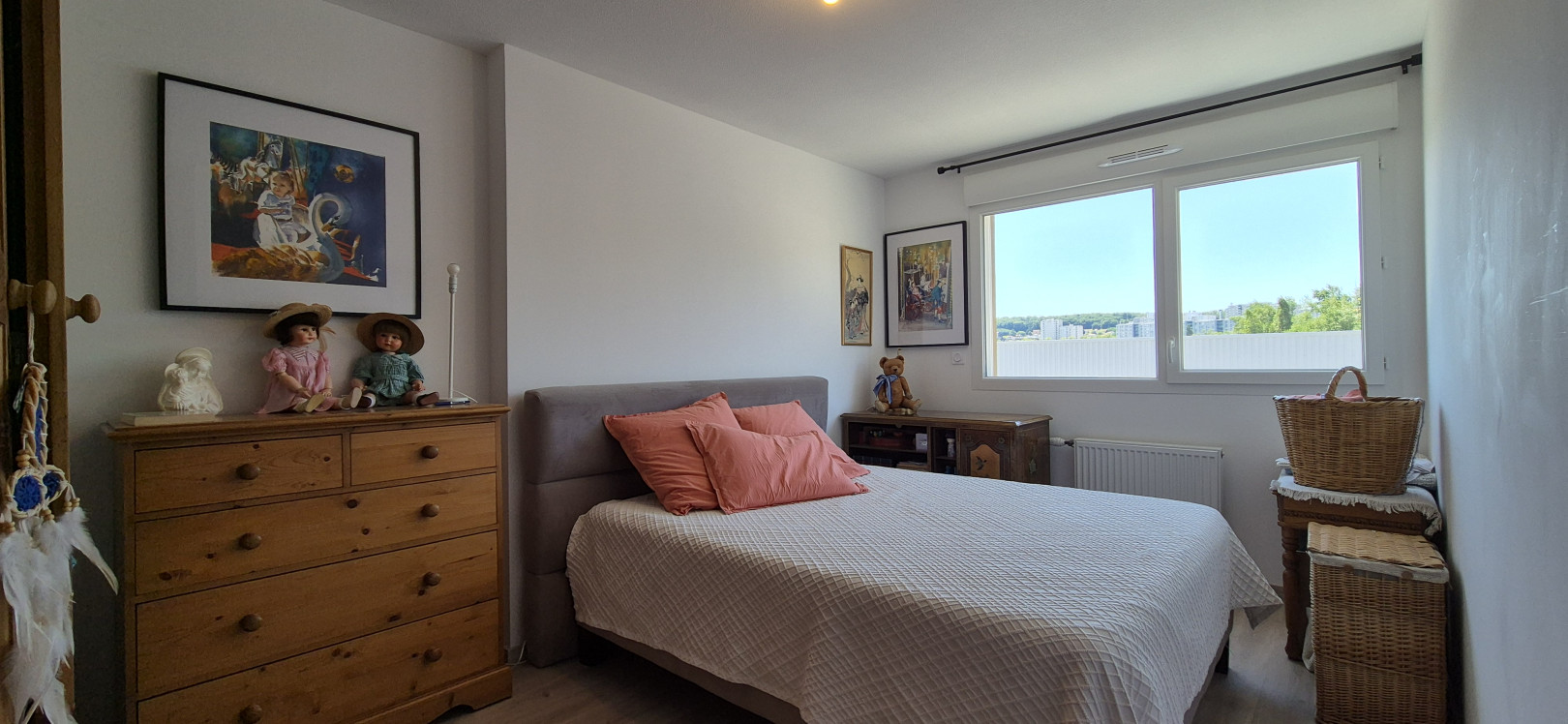 
                                                Vente
                                                 Appartement de 62 m² + terrasse + garage