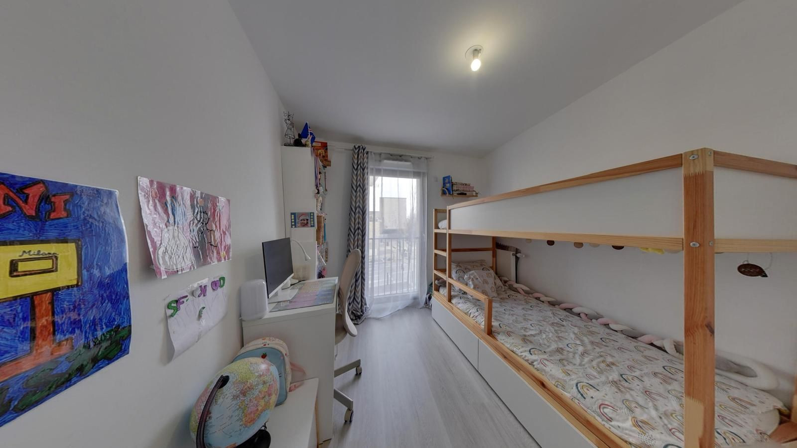 
                                                Location
                                                 Appartement de 63m3 bien situé!