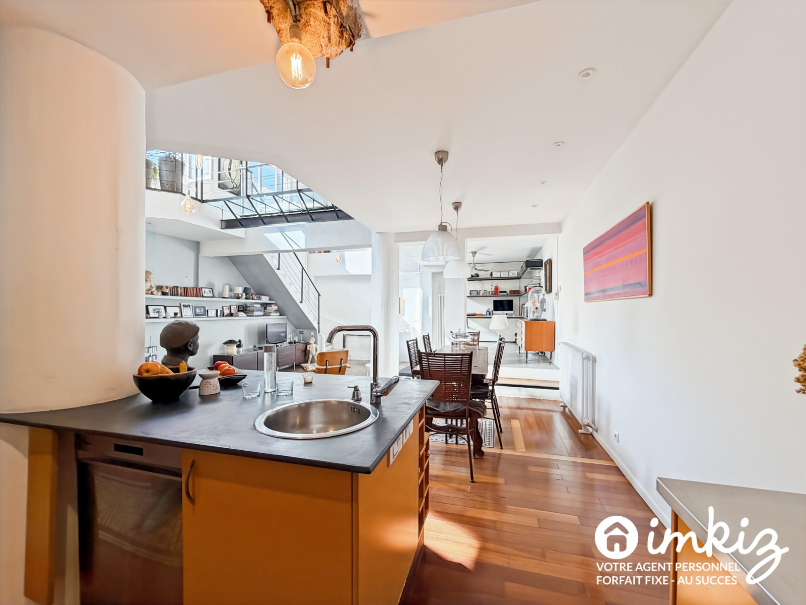 
                                                Vente
                                                 Appartement de caractère, calme, lumineux