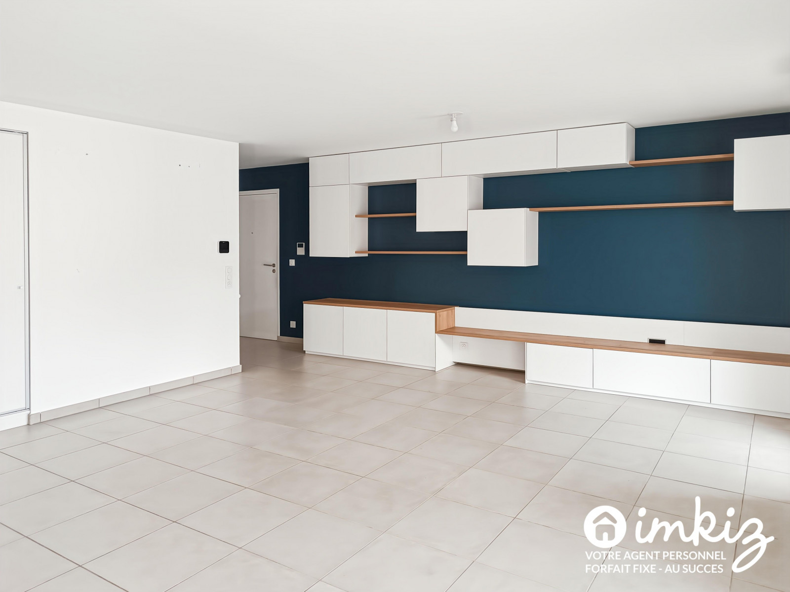 
                                                Vente
                                                 Appartement de standing 4 pièces