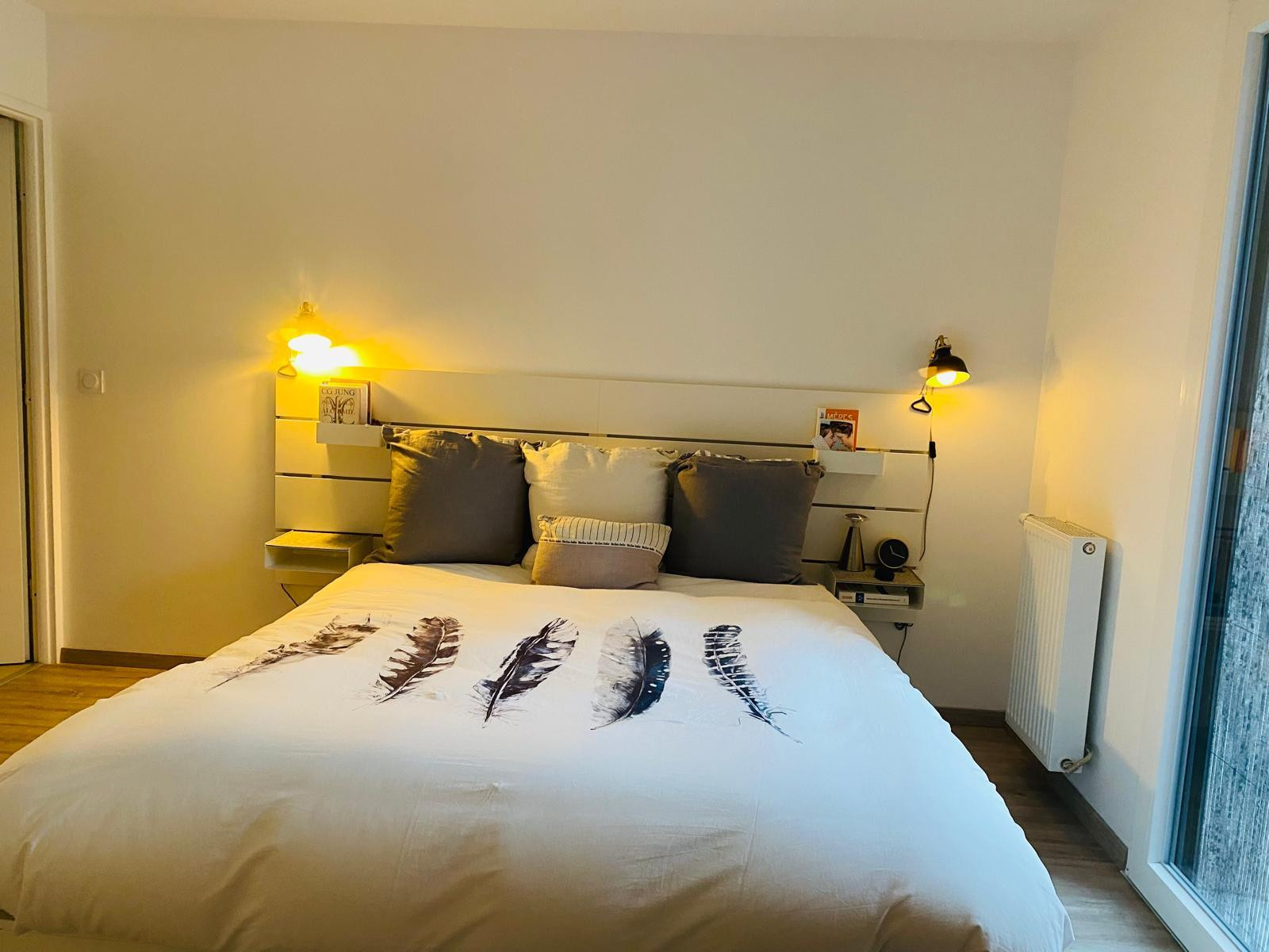 
                                                Vente
                                                 Appartement de standing 4 pièces