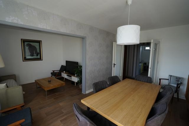 
                                                Location
                                                 Appartement de t3 de 69 m2 a Lille