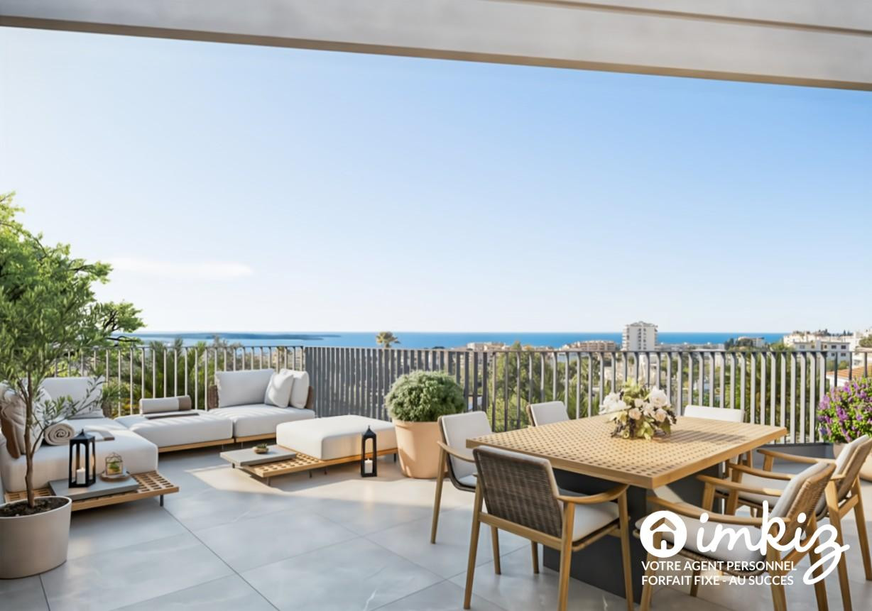 
                                                Vente
                                                 Appartement dernier étage 4 pièces vue mer