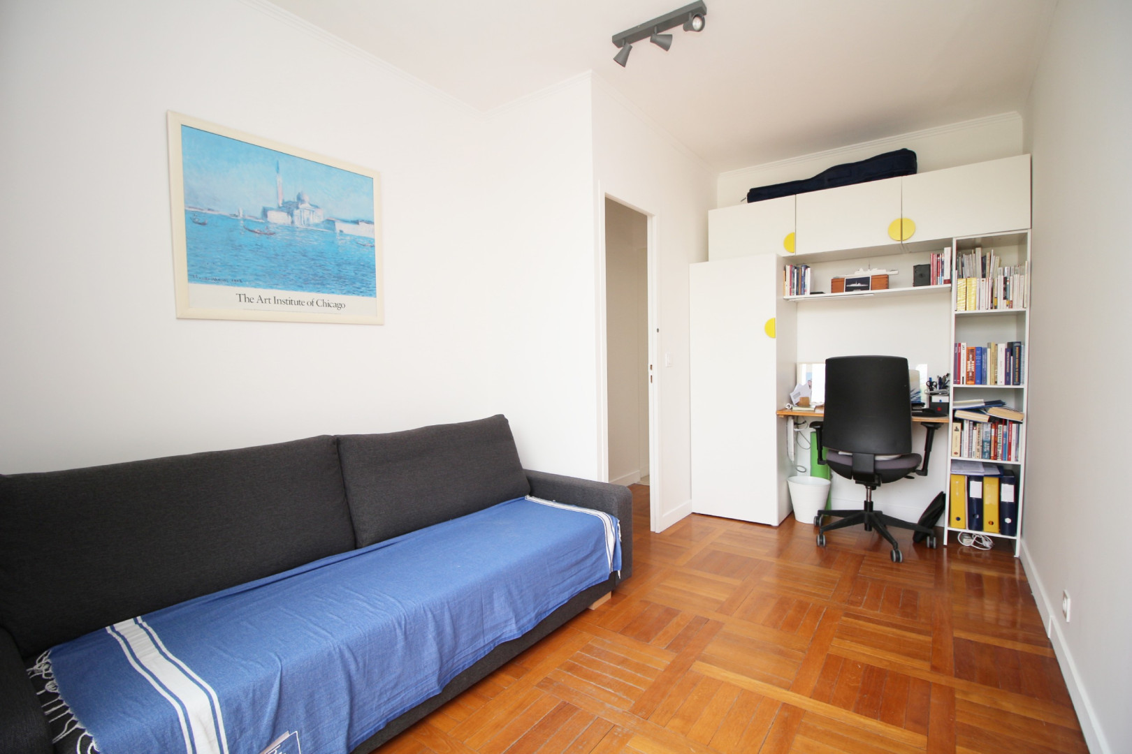 
                                                Vente
                                                 Appartement Dernier Etage Parc Coromandel 3 pièces Vue Mer