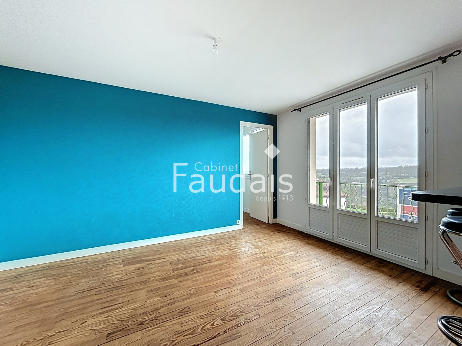 
                                                Vente
                                                 Appartement deux chambres PONT HEBERT