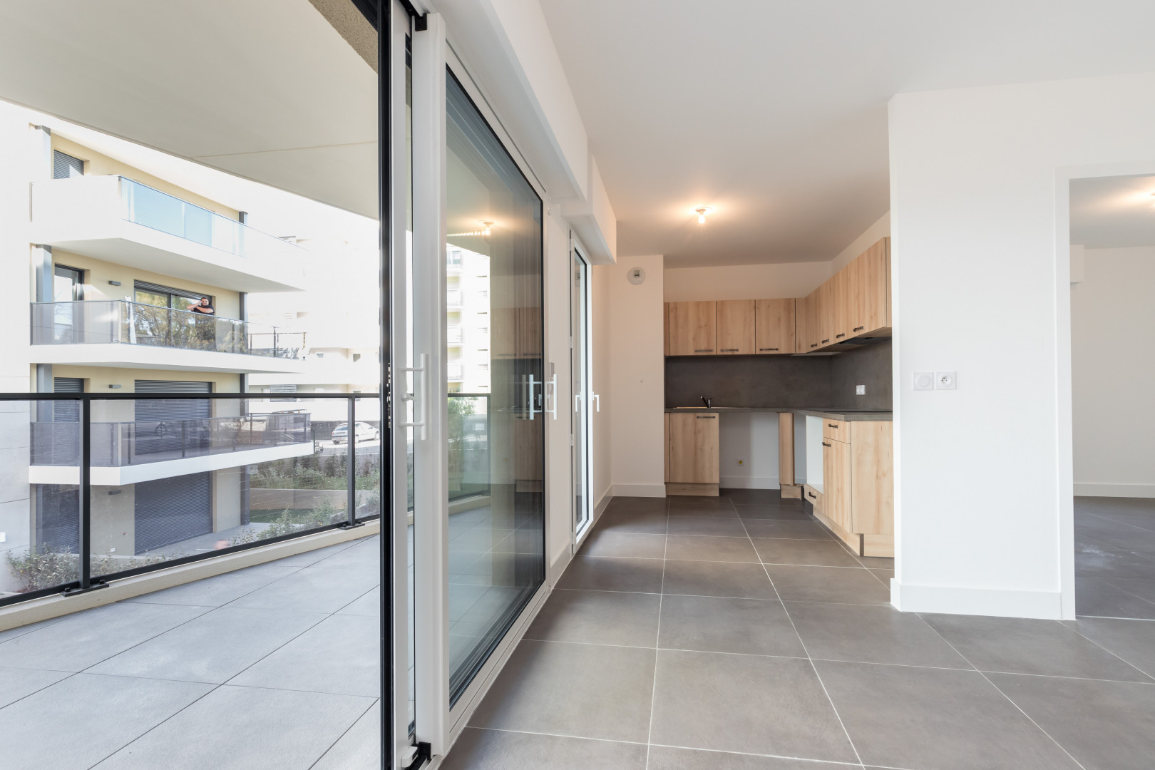 
                                                Vente
                                                 Appartement deux pièces à Antibes dans une résidence de standing