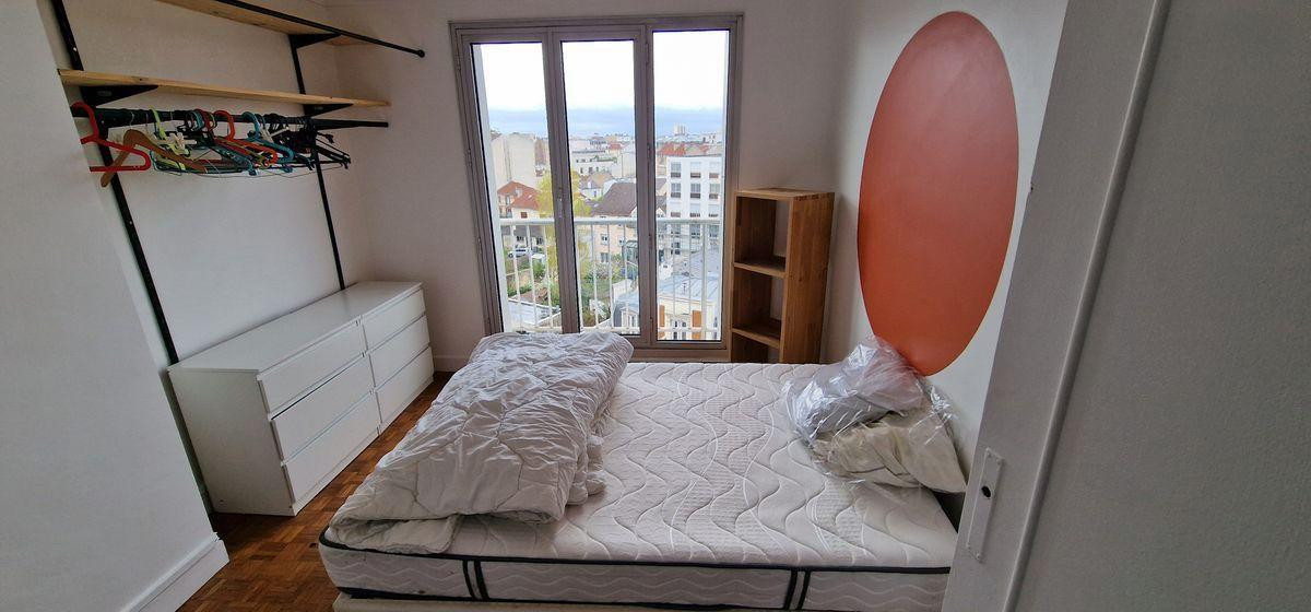 
                                                Location
                                                 Appartement deux pièces Asniéres