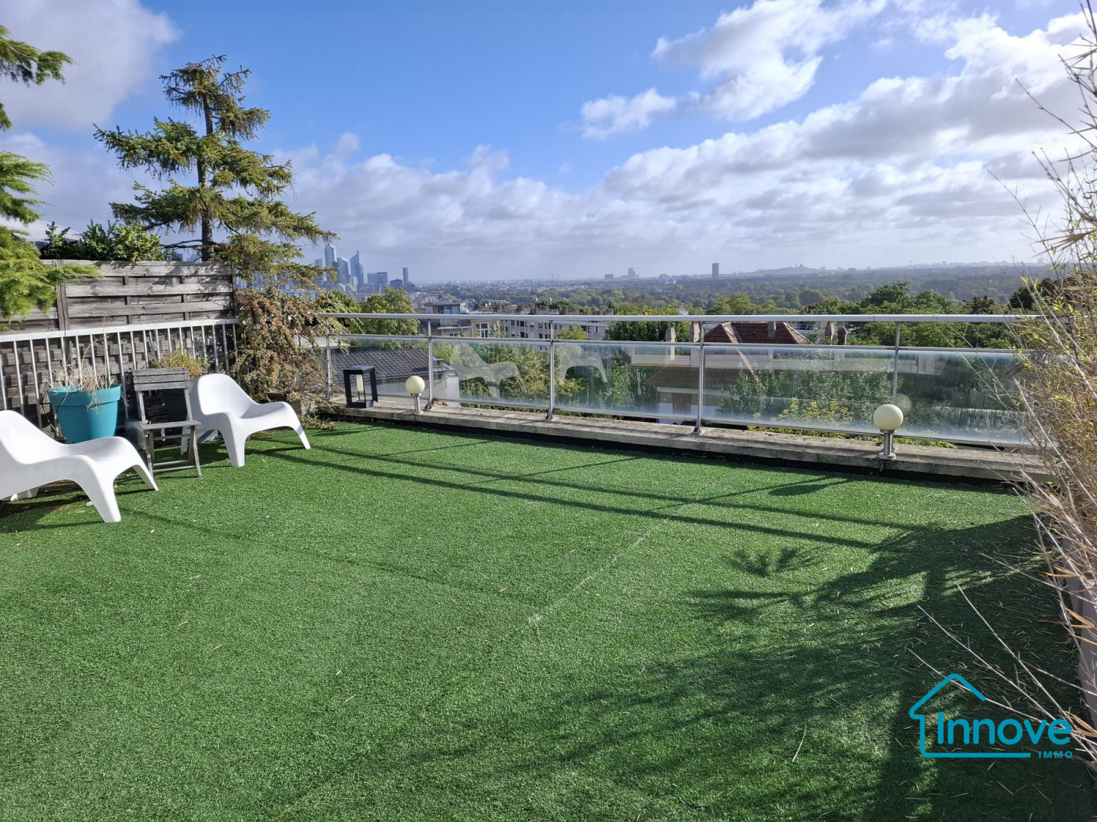 
                                                Vente
                                                 Appartement d'exception avec terrasse panoramique et vue Tour