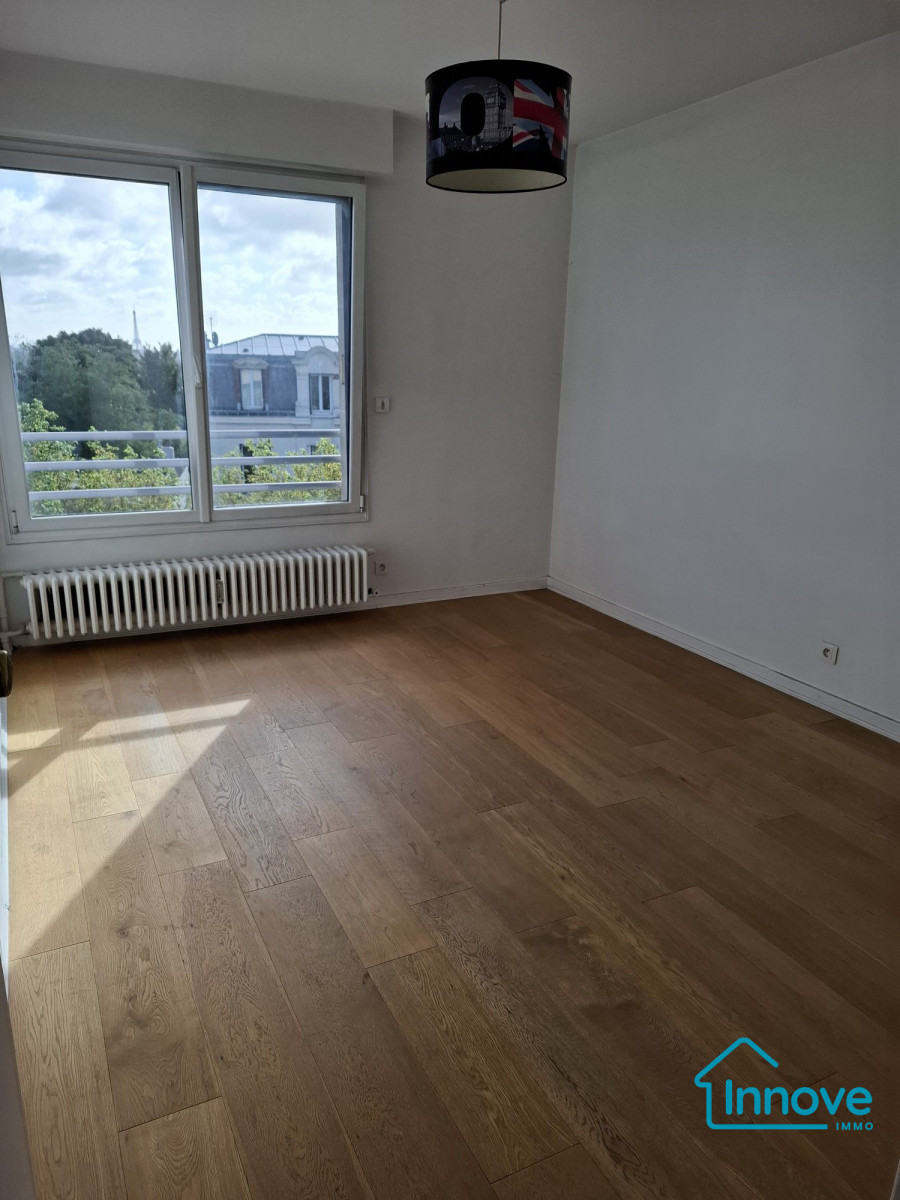 
                                                Vente
                                                 Appartement d'exception avec terrasse panoramique et vue Tour