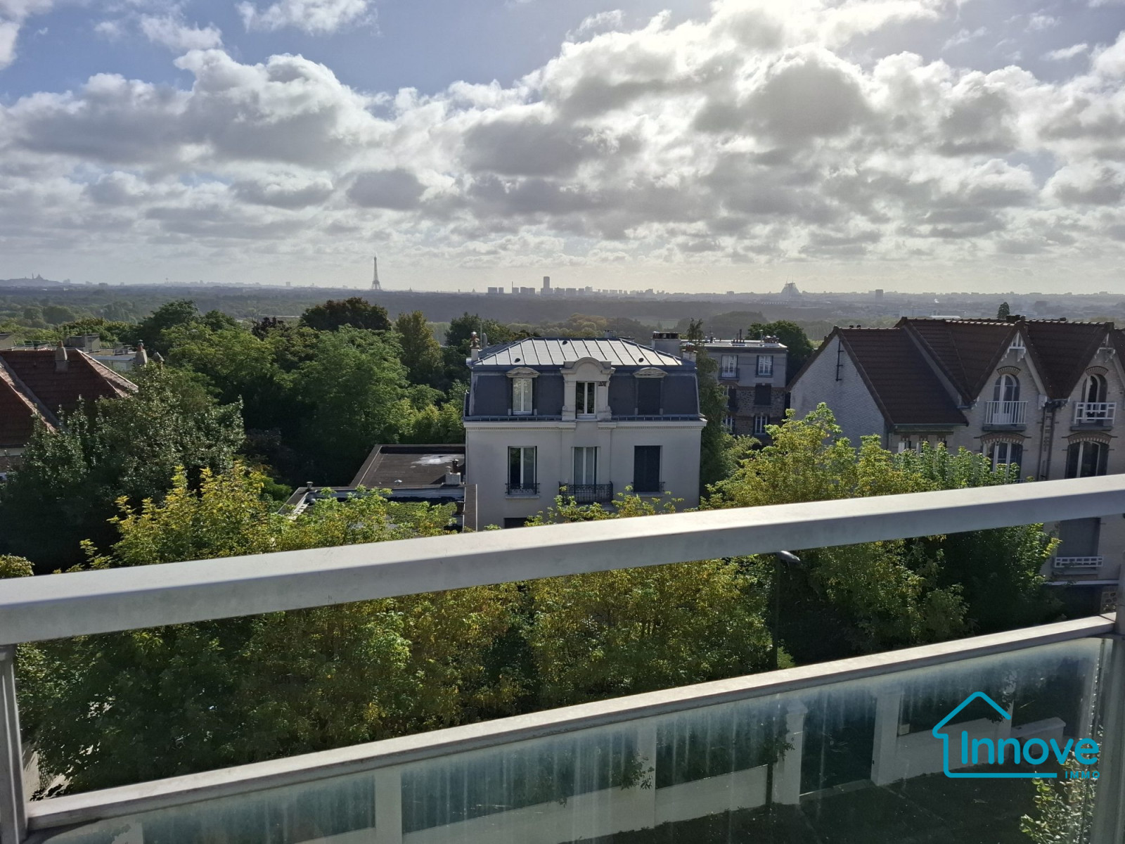 
                                                Vente
                                                 Appartement d'exception avec terrasse panoramique et vue Tour