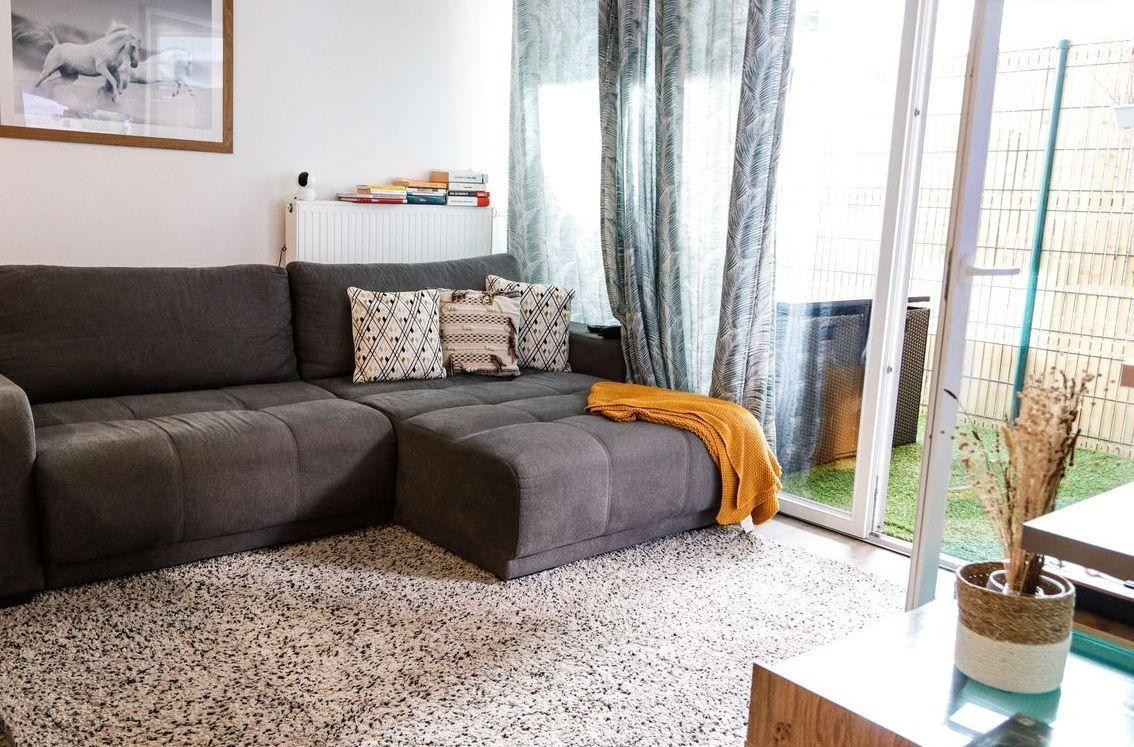 
                                                Location
                                                 Appartement d'exception charmant T2 avec terrasse