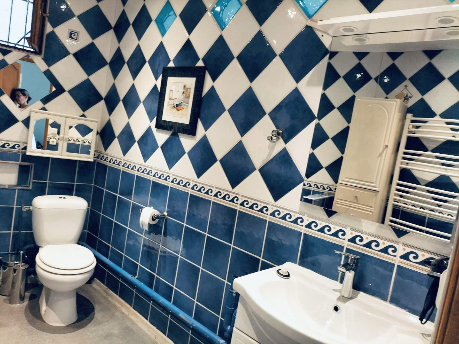 
                                                Location
                                                 Appartement discret et pratique
