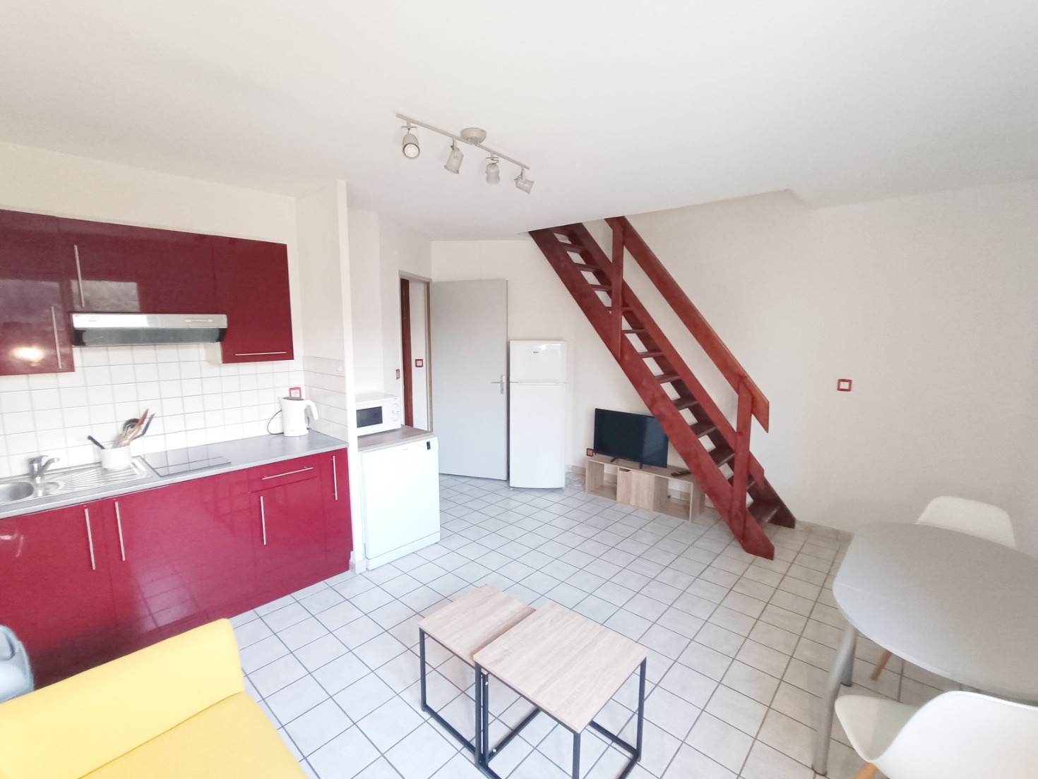 
                                                Location
                                                 Appartement duplex 1 chambre Amiens St-H