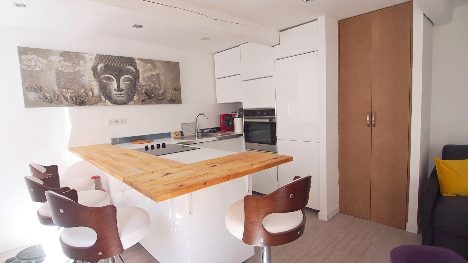 
                                                Location
                                                 Appartement  - Duplex  - 3 pièces  - 42.05 m²